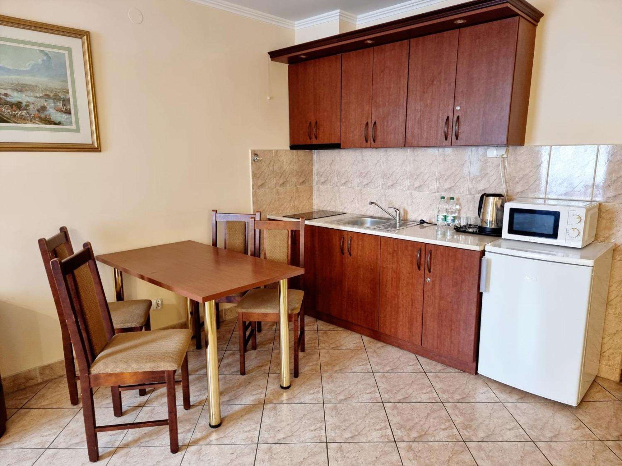 Hit Apartments Warsawa Bagian luar foto