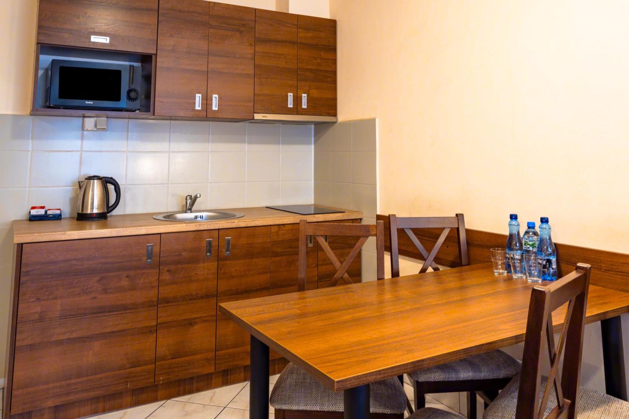 Hit Apartments Warsawa Bagian luar foto