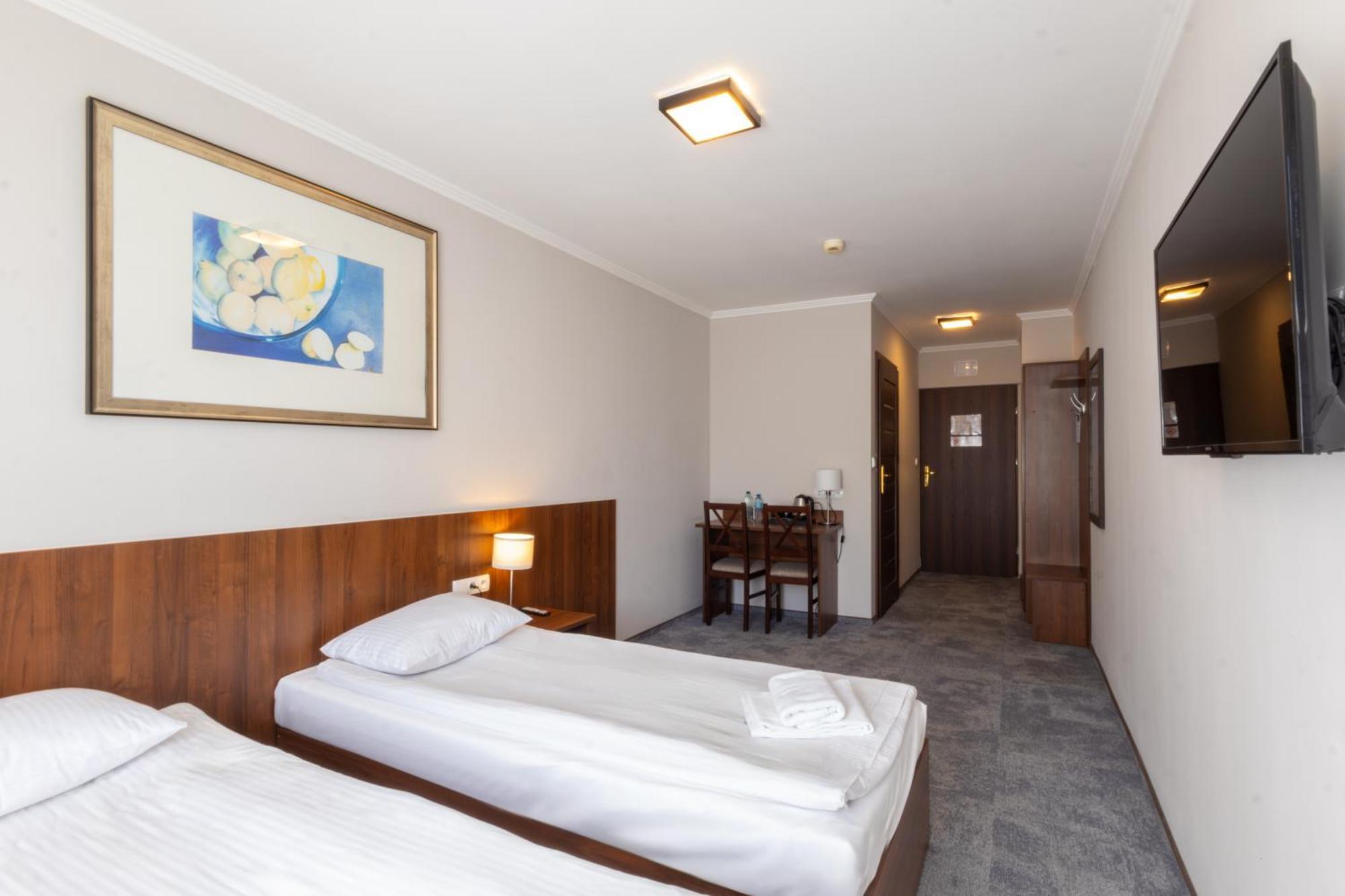 Hit Apartments Warsawa Bagian luar foto