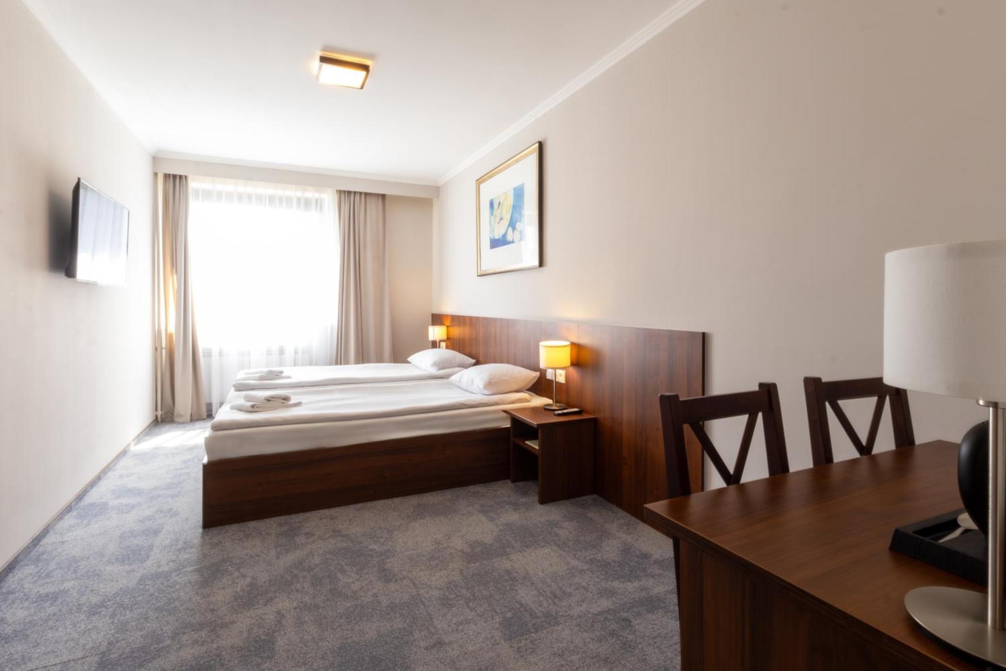 Hit Apartments Warsawa Bagian luar foto