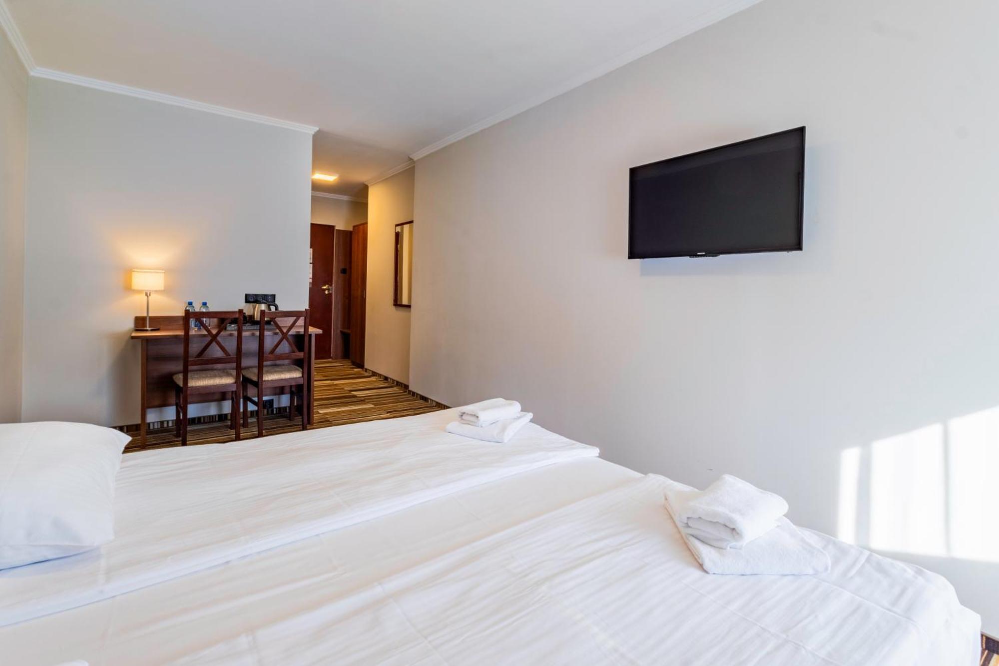 Hit Apartments Warsawa Bagian luar foto
