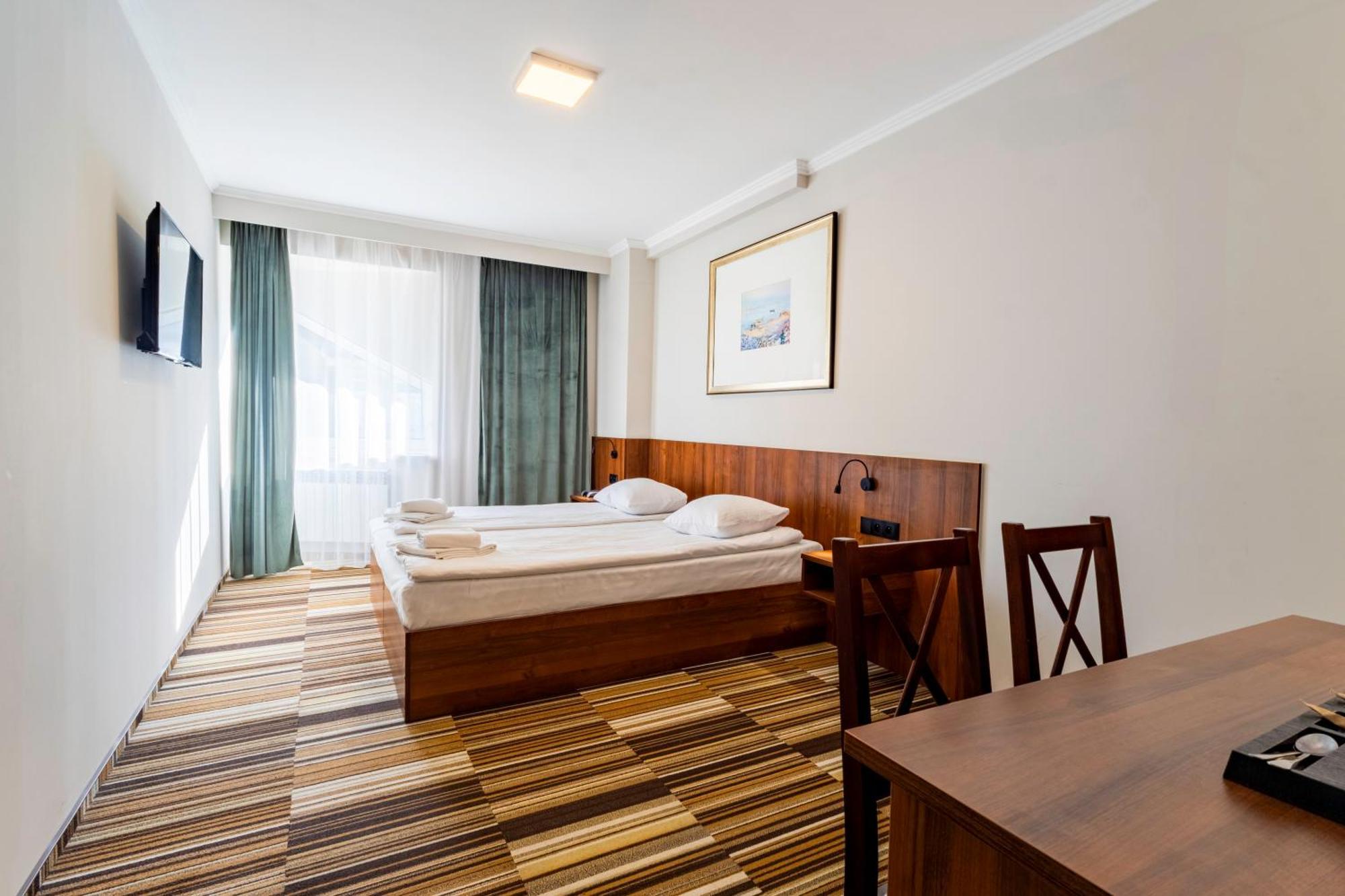 Hit Apartments Warsawa Bagian luar foto
