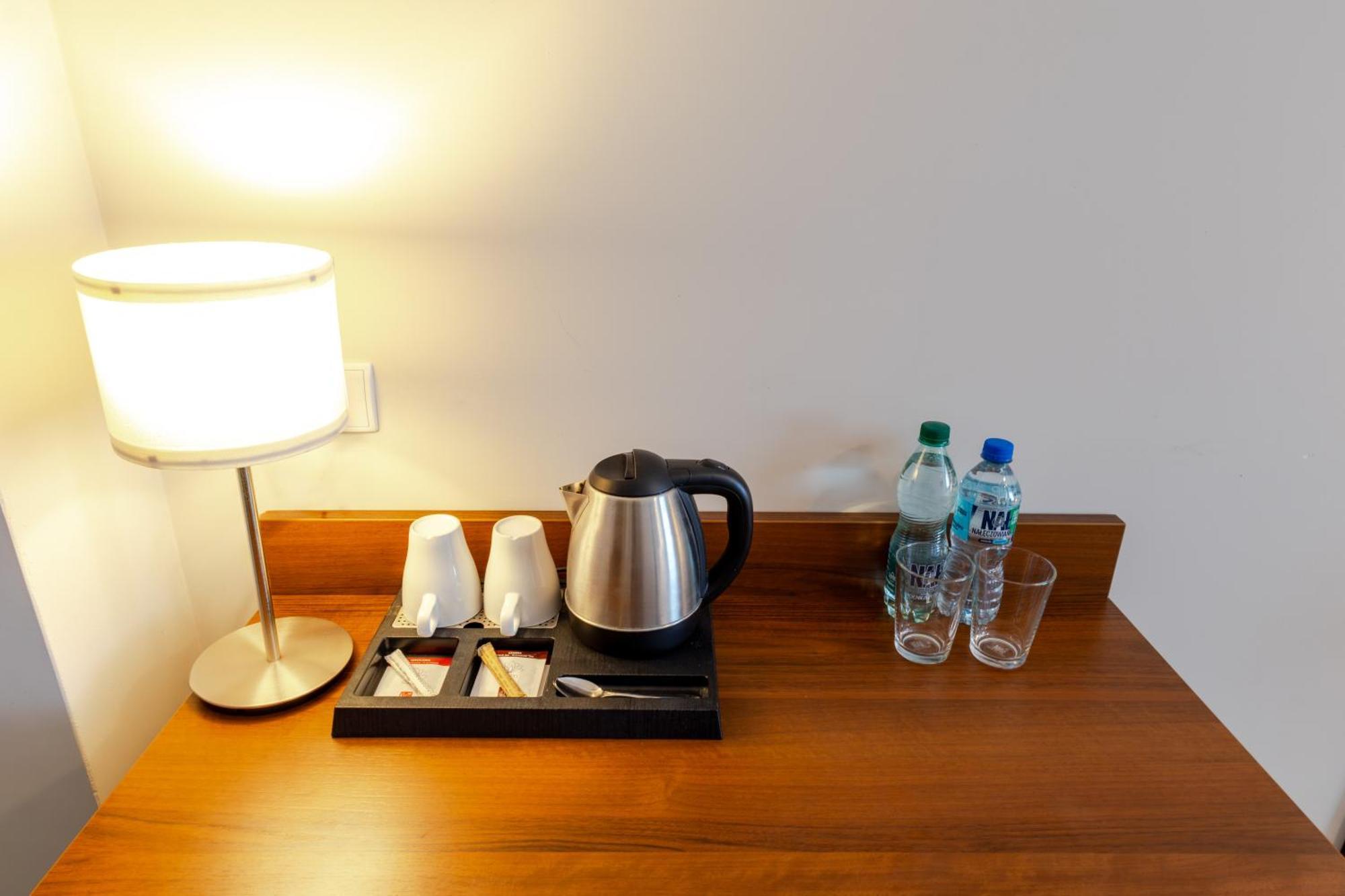 Hit Apartments Warsawa Bagian luar foto