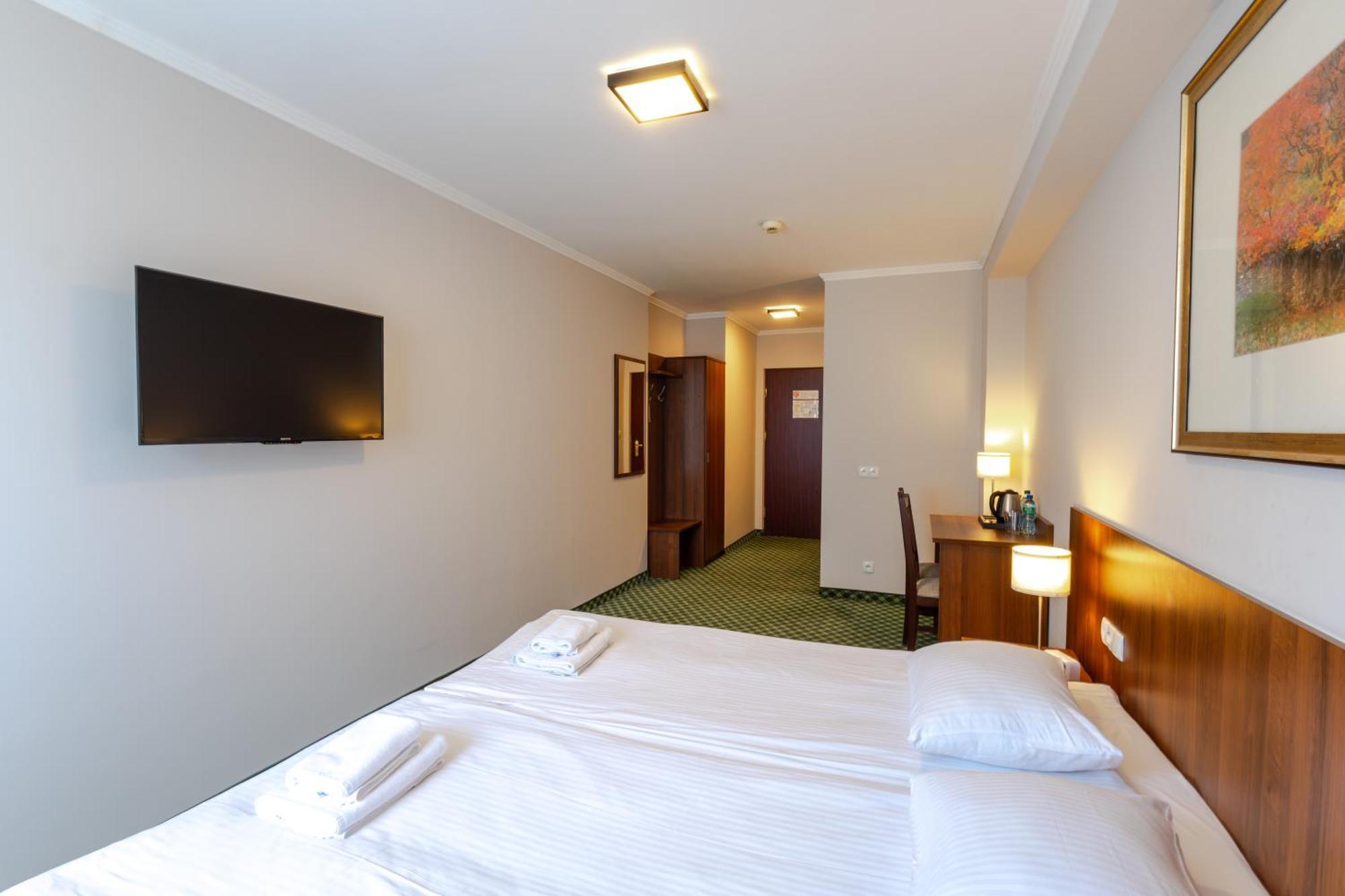 Hit Apartments Warsawa Bagian luar foto