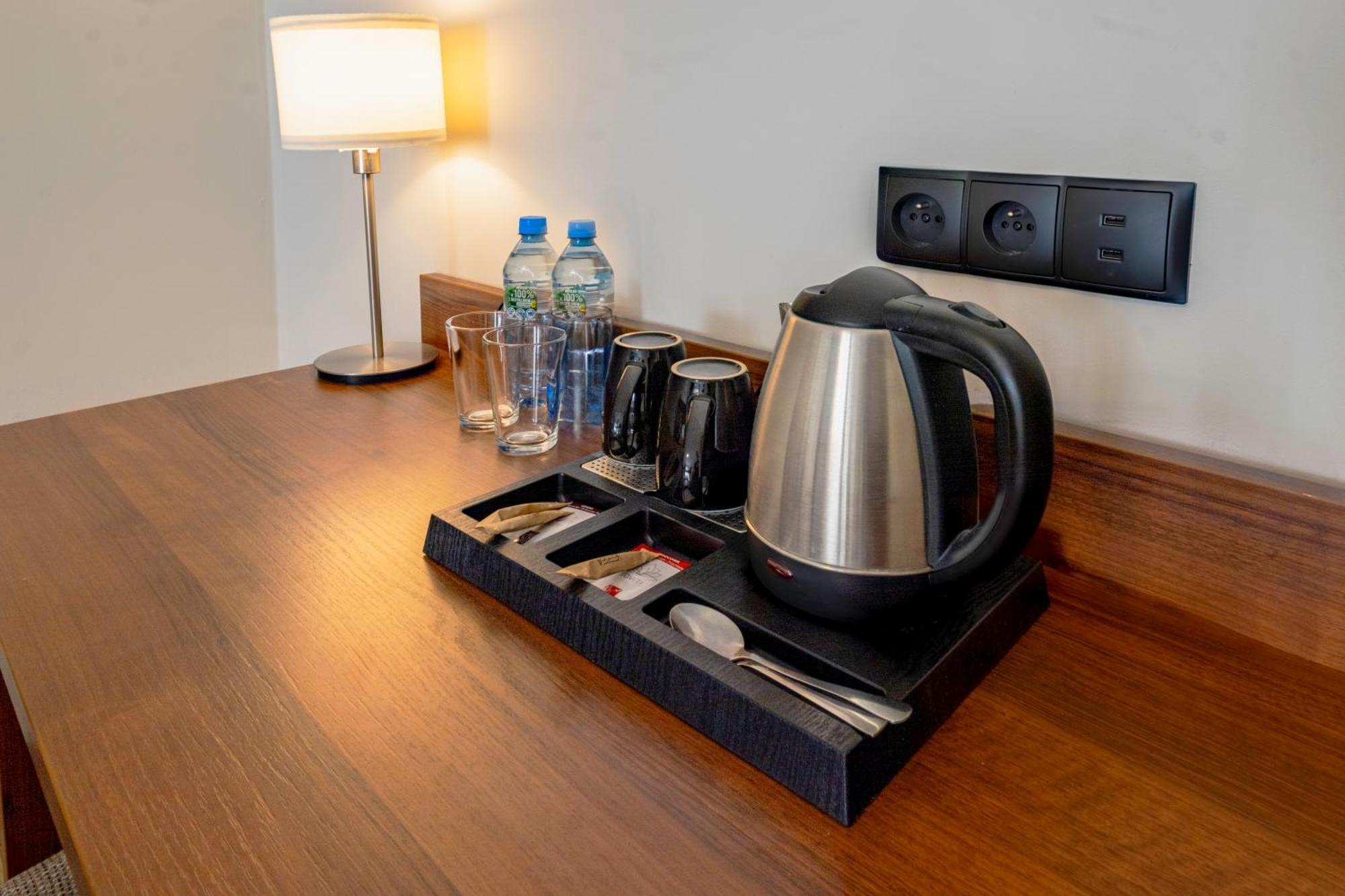 Hit Apartments Warsawa Bagian luar foto